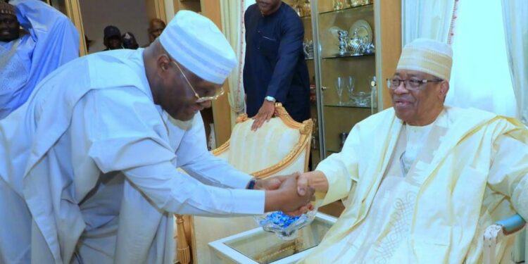 Atiku visits Babangida, Abdulsalami in Niger